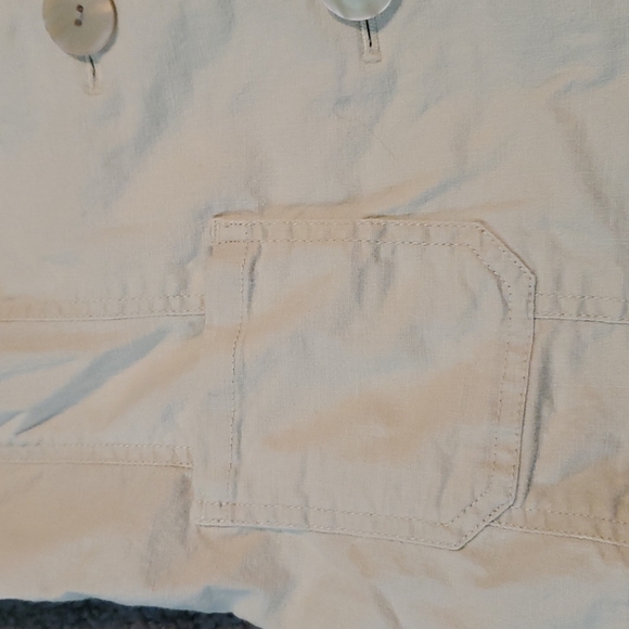 Shacket - Picture 3 of 8